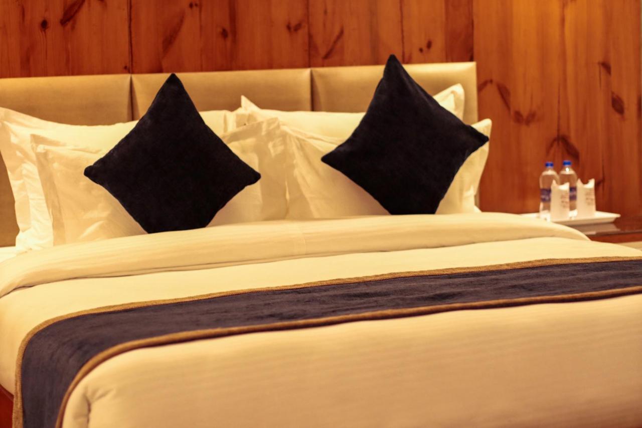 שימלה Golden Fern Resort מראה חיצוני תמונה