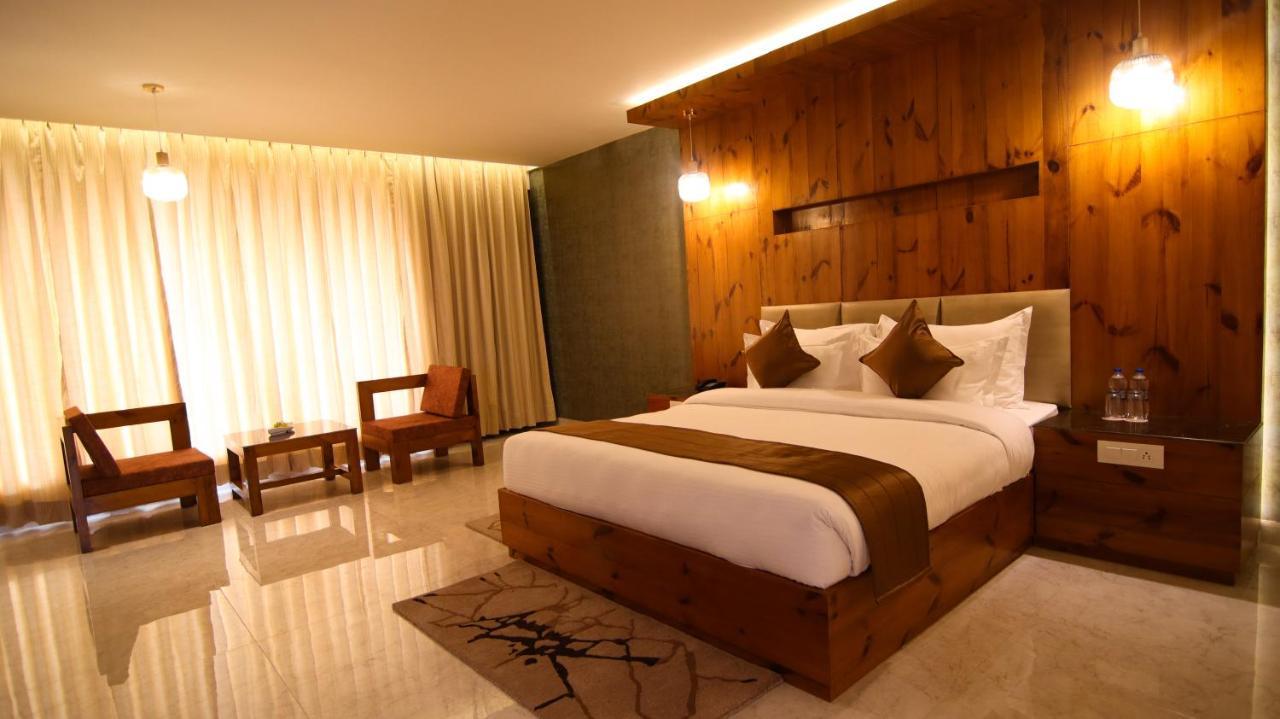 שימלה Golden Fern Resort מראה חיצוני תמונה