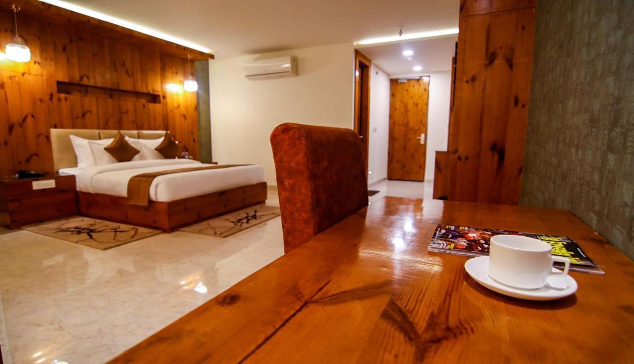 שימלה Golden Fern Resort מראה חיצוני תמונה