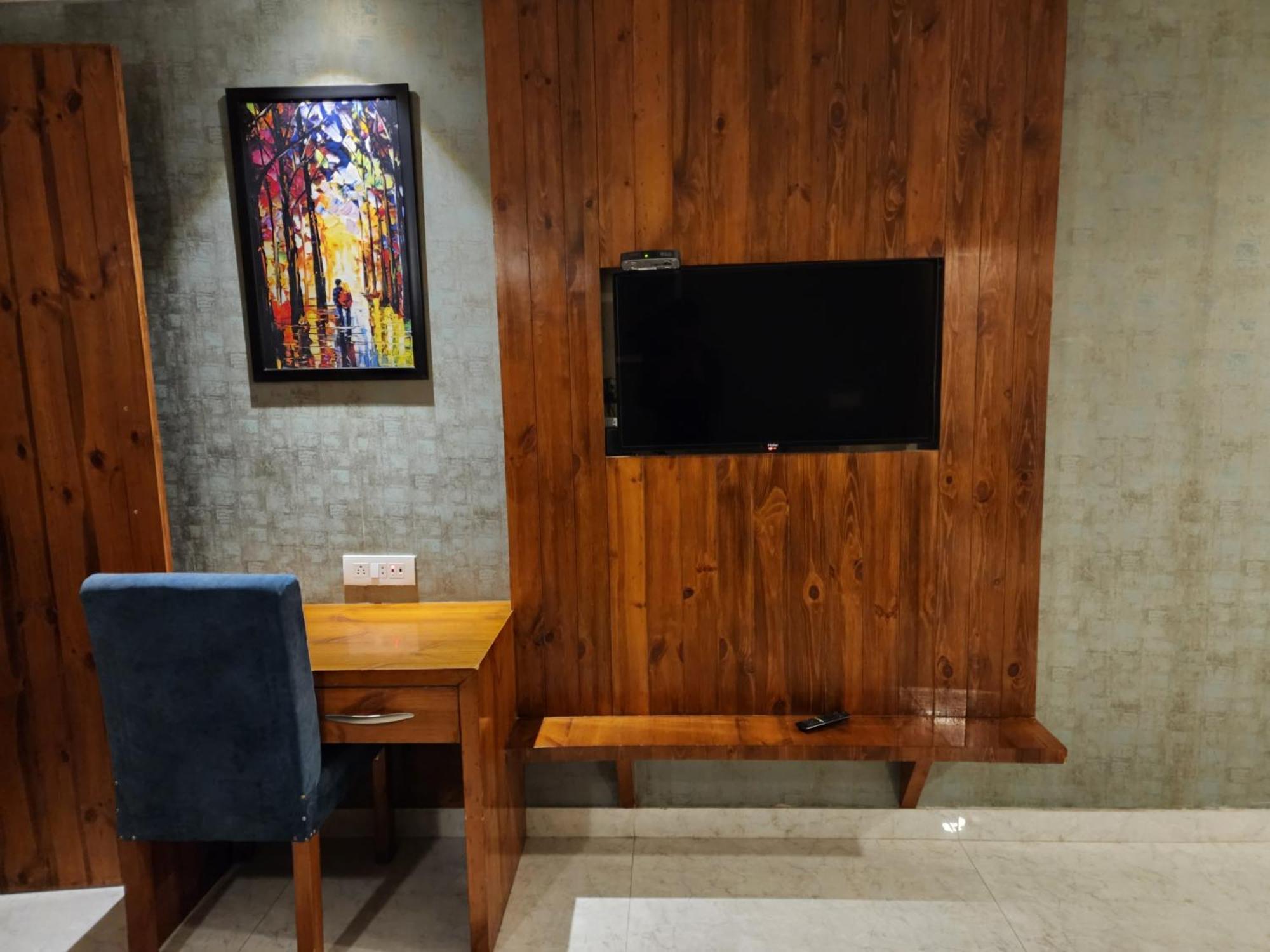 שימלה Golden Fern Resort מראה חיצוני תמונה