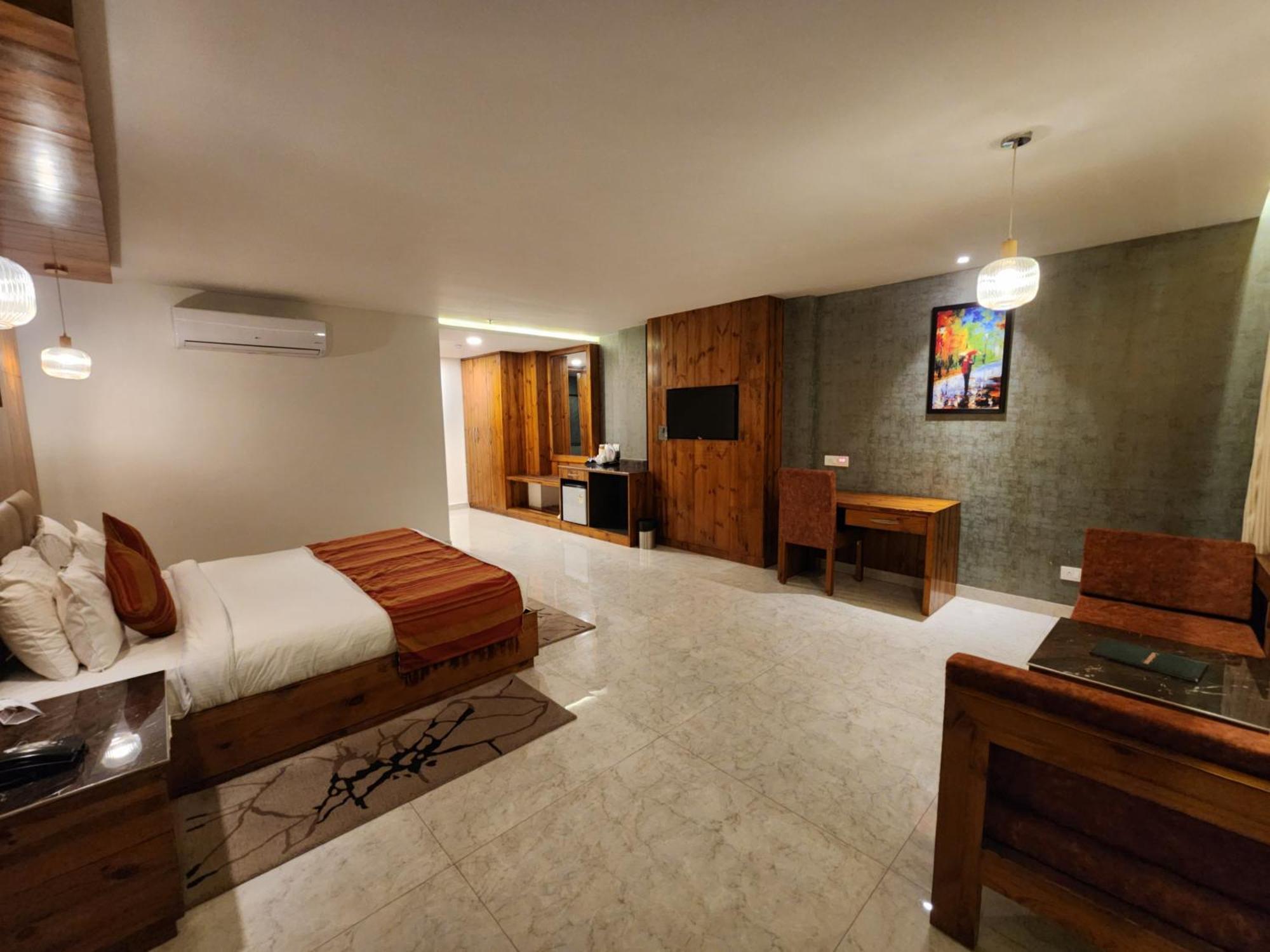 שימלה Golden Fern Resort מראה חיצוני תמונה