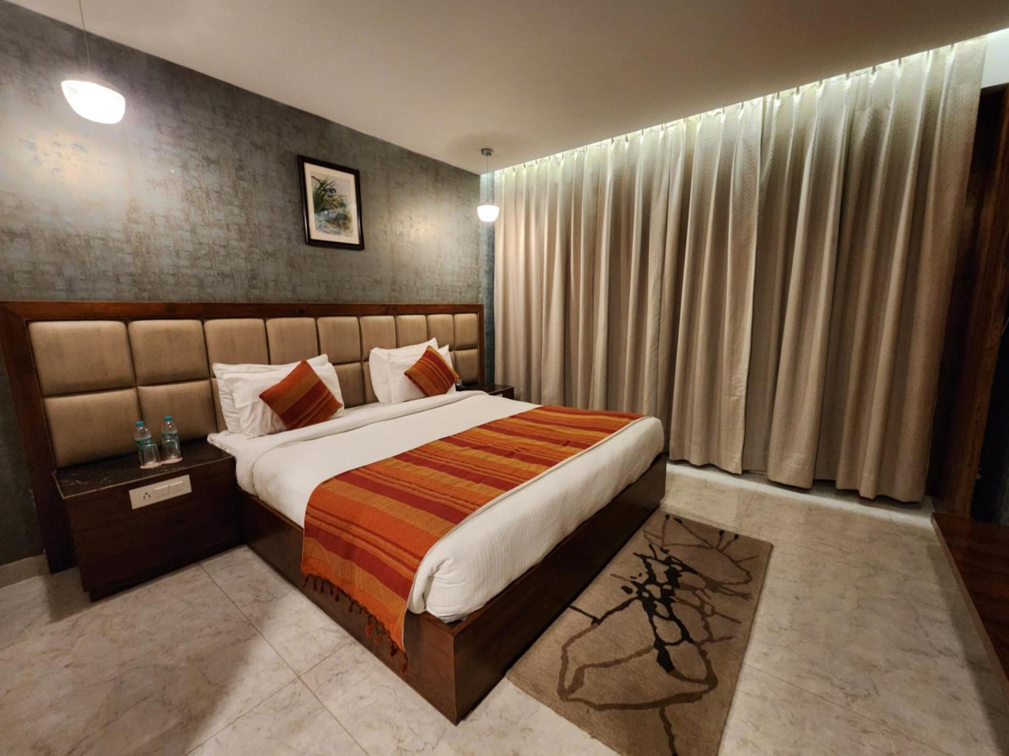 שימלה Golden Fern Resort מראה חיצוני תמונה