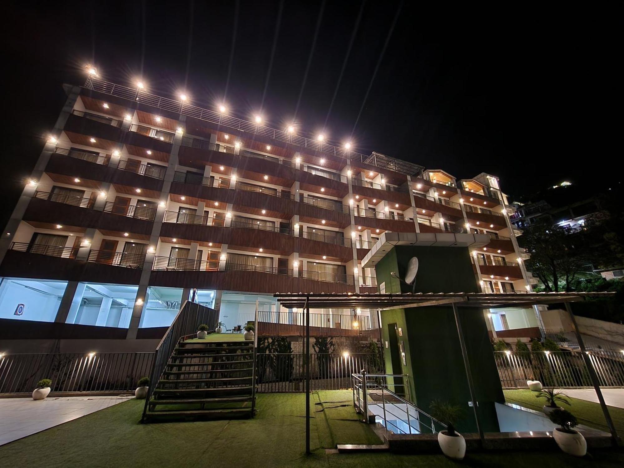 שימלה Golden Fern Resort מראה חיצוני תמונה